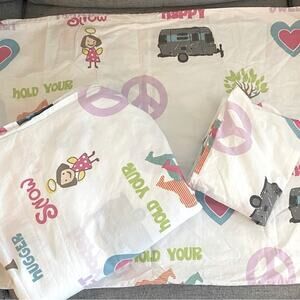 Garnet Hill double flat sheet and 2 pillow cases 100% cotton.